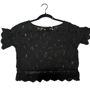 Size large H&M lace crop top